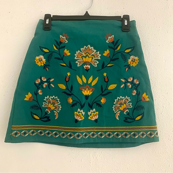 NWT Flying Tomato Emerald Green Embroidered Mini Skirt Womens S - Picture 4 of 7